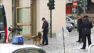 Amenaza de bomba en el Vaticano [upl. by Lihcox847]