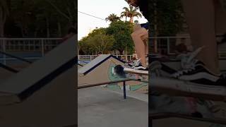 Cheiroso quebrando Shape skate [upl. by Willman873]