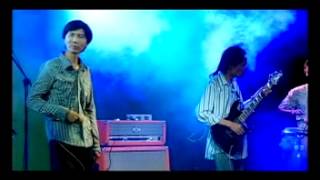 zay yar naing song 9 [upl. by Yemarej350]