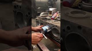 How to fitting piston into Engine mechanic engine rebuild repairing automobile automechanic [upl. by Nailliw]