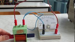 Fenomenul de inducție electromagnetică 1 [upl. by Etezzil]