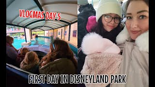 FIRST DAY IN DISNEYLAND PARK  DISNEYLAND PARIS  VLOGMAS DAY 5 [upl. by Had]