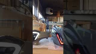 new style 2018 knipperlicht set en koplamp met dagrijverlichting Piaggio Zip 2000 Sp van DMP [upl. by Htieh]