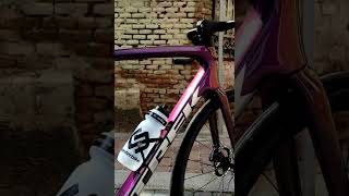 ¡¡¡65kg de peso TREK Émonda SLR 9 2022 🌈Rainbow Colour🌈 [upl. by Ashbey]