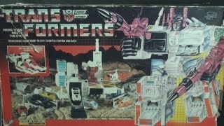 Transformers G1  Metroplex [upl. by Yanaj]