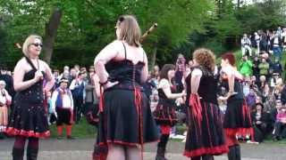 Holmfirth Festival Of Folk Sat 11 May 13 34 The Raving Maes  Victoria Pk [upl. by Farny]