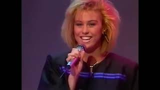 FRIZZLE SIZZLE  Treat Me Good Nationaal Songfestival 23031988 [upl. by Ffej]