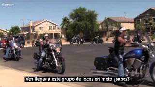 Club de motociclistas protegen a niños que han sido abusados [upl. by Eillat477]