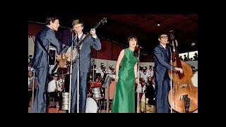 The Seekers  1967 Myer Music Bowl Concert  Presenters Remarks and Crowd Appreciation [upl. by Lehrer]