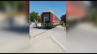 Klinë treni mbyti 17 vjeçaren  17092019  Klan Kosova [upl. by Nojed356]