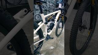 Specialized Epic Evo Pro 29quot Carbon 2023 mountainbike [upl. by Nadine]