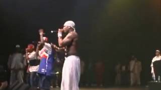 Patiently waiting 50 cent Ft Eminem LIVE [upl. by Fraze]