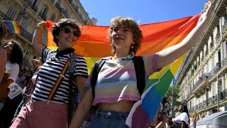 La Marche des Fiertés de Londres fête ses 50 ans [upl. by Octavia262]