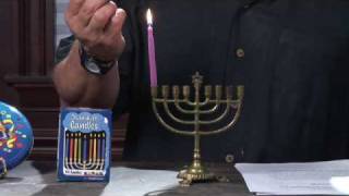 Jewish Traditions  How to Light the Menorah [upl. by Egap]