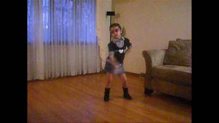 Arianna dances to Womanizer from Wiis Just Dance [upl. by Nonnaihr]