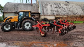 Valtra BH 184 HITECH Escarificador 11 hastes Jan ToledoPr [upl. by Oicnerual652]