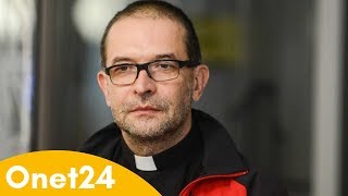 Stowarzyszenie Wiosna Sadzik zastąpiła ks Stryczka  Onet24 [upl. by Amlez]