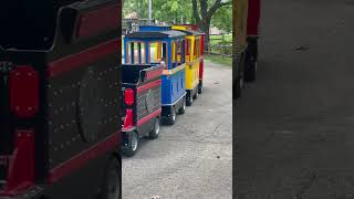 Wattman mini express train  Henson Robinson zoo in Springfield Illinois [upl. by Nightingale]