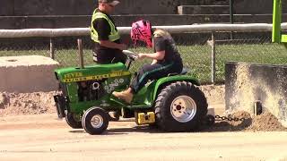 Garden tractor pull Teeswater 2022 1000lb stock [upl. by Gilud]