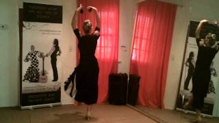 TERCERA SEVILLANA CON CASTANUELASCastanets Flamenco [upl. by Idyak740]