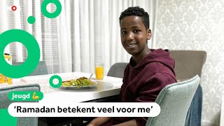 Anas vast voor het eerst de hele maand mee [upl. by Aicirtam]