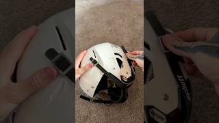 How to put a Chin Strap on a Schutt F7 🏈 fyp foryou foryourpage nfl nflfootball schutt [upl. by Joliet]