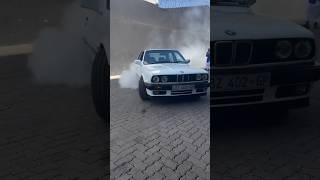 BMW 325i Burnout🇿🇦 automobile [upl. by Efar]