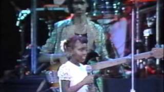 General Trees feat his young daughter  Live at Sunsplash 1987 [upl. by Arykahs323]