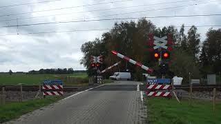 Spoorwegovergang Nieuwleusen  Dutch Railroad Crossing [upl. by Rizzi]