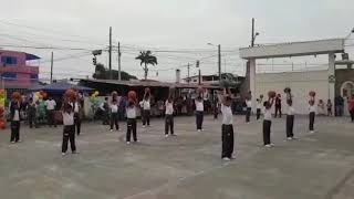 Gimnasia rítmica con balones de basket [upl. by Baer147]