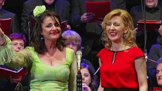 O sole mio — ILLARIA e ILARIA con il Coro e Orchestra di Vicenza [upl. by Watkin]