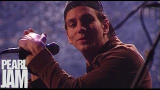 Oceans Live  MTV Unplugged  Pearl Jam [upl. by Greenfield]