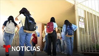 Opiniones encontradas ante el cambio en los horarios escolares en California  Noticias Telemundo [upl. by Anoif]