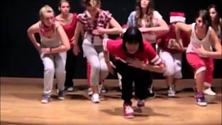 ZUMBA FLASH MOB PARIS 15 12 2013 [upl. by Cyb]