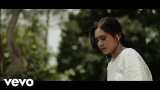 Ziva Magnolya  Pilihan Yang Terbaik Official Music Video [upl. by Gnni849]