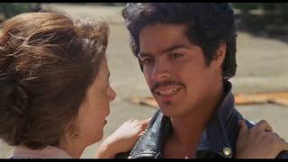 La Bamba 1987  parte 1 en español latino [upl. by Dnalevets]