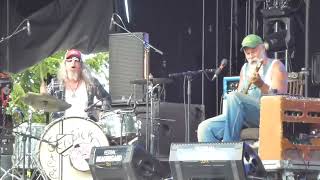 Seasick Steve  live  Beauregard Festival  France 2014 [upl. by Fonz412]