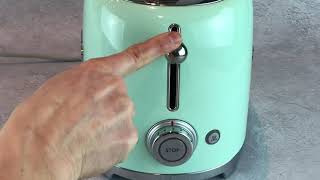 How to user the SMEG toaster [upl. by Eahsan]