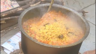 देसी स्टाइल खिचड़ी रेसिपी ५० लोगों के लिए l Vaghareli Khichdi Desi style for 50 person [upl. by Grizel656]