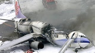 Raw Footage of the China Airlines Flight 120 Explosion [upl. by Eile]