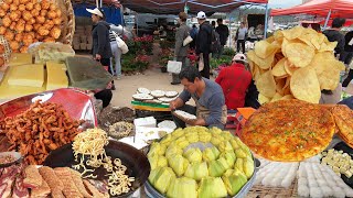 中国云南赶大集，炸藕丸，酥肉，酱香饼，烤豆腐，油香粑粑，炸洋芋片，卷粉豌豆粉等街头美食琳琅满目，充满烟火气息的赶集圣地 Chinas Yunnan market ENG SUB [upl. by Kindig]