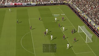 PES 2014 PC  Gameplay [upl. by Quartis]