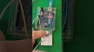 Arduino 5  Schakelen met Drukknop [upl. by Illyes657]