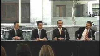 Los sorprende el temblor en plena conferencia [upl. by Esojnauj705]