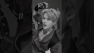 Lee Know Gasolina edit  ay caramba ❤️‍🔥 LeeKnow 리노 リノstraykids 스트레이키즈 スキズ [upl. by Htebezile]