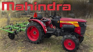 Тракторы Mahindra в России Минитрактор Mahindra JIVO 225 с чизельным культиватором в работе [upl. by Garvy]