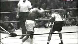 Cassius Clay vs Archie Moore  highlights [upl. by Yessej371]