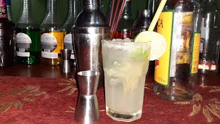 Como Preparar Caipirinha Fácil y Rapido  Atyrá Bar [upl. by Ylyl]