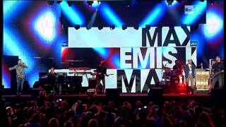 Max Pezzali amp Emis Killa quotSei Fantasticaquot  Music Awards 03062014 [upl. by Ahsinotna]