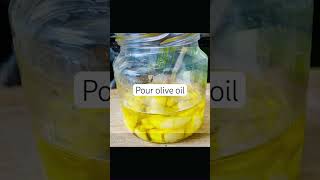 How to Make Homemade Organic Garlic Oil for Earache Relief [upl. by Wilda825]